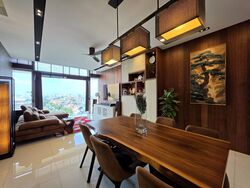 The Trumps (D14), Condominium #585507731